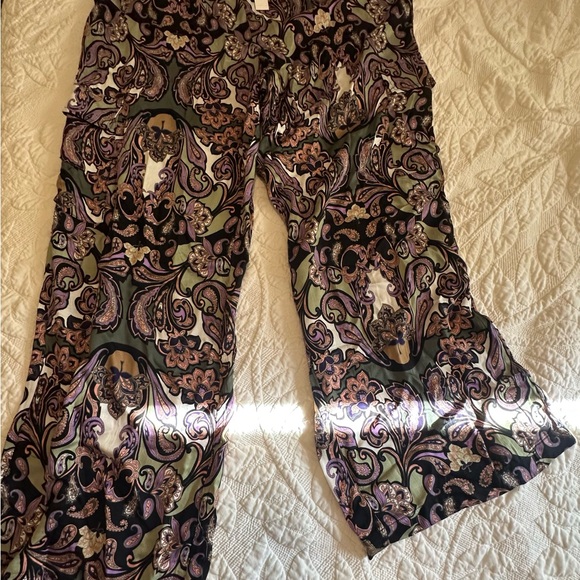 Wide-leg paisley utility pants - Picture 2 of 5